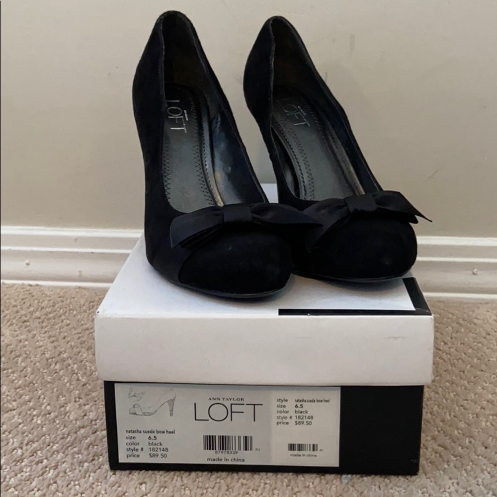 Loft Black bow heel